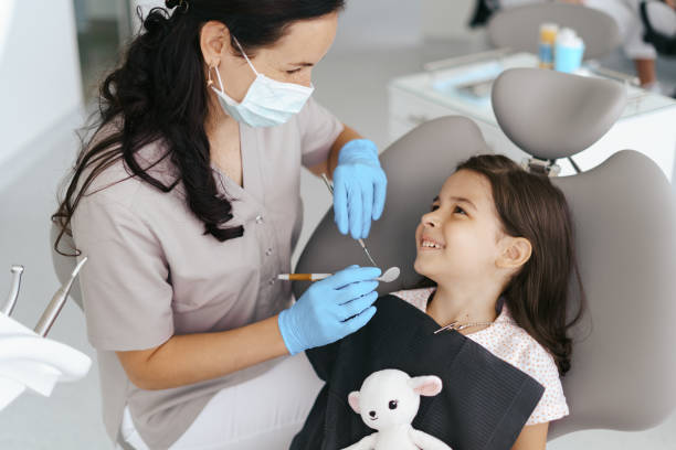 Best Tooth Extraction  in Mooreland, OK